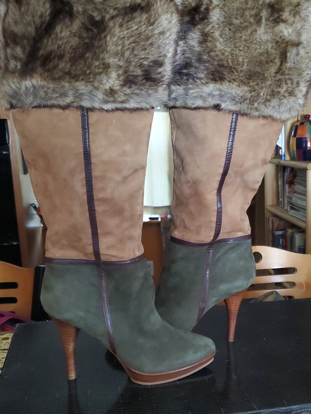 Multi color boots - Picture 8 of 12